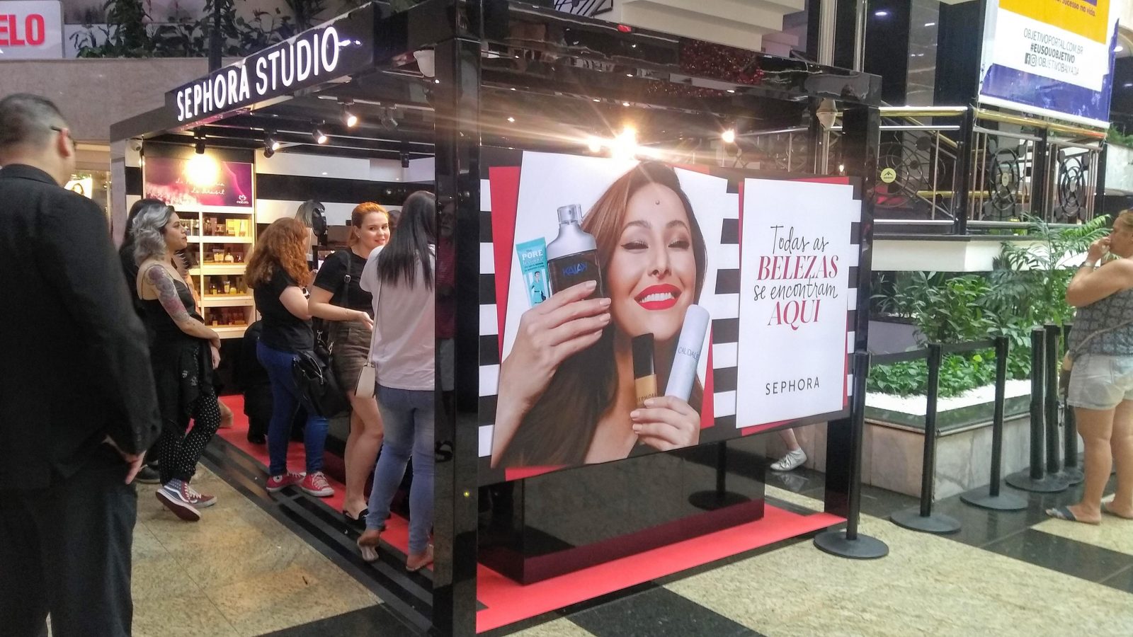 Sephora inaugura quiosque em shopping de Santos Fashion à Porter